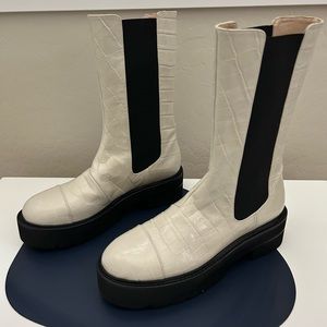 New Stuart Weitzman Women's Presley Ultralift Boots mid calf croc print size